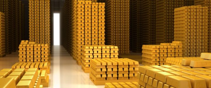Are there any limitations on the amount of gold a family can possess?